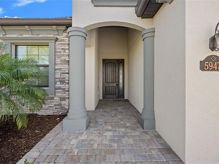 5947 Brandon Run — Photo 5