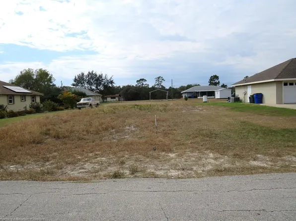 1562 Sycamore Ave, Lake Placid, FL 33852