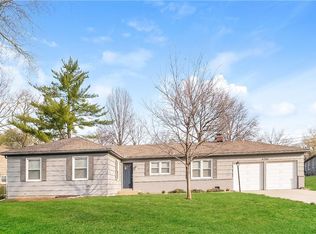 5700 W 101st St, Overland Park, KS 66207