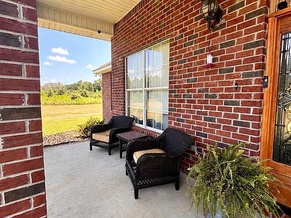 2nd image of 24 Jennie Ln