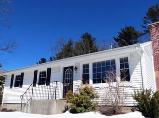 10 Foxhill Rd, Foxboro, MA 02035