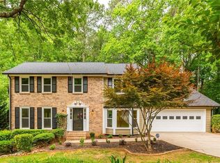 3814 Hunting Ridge Dr, Lilburn, GA 30047