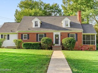 1129 Tapoco Ave, Maryville, TN 37801