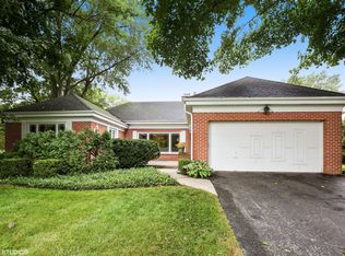 3267 Middlesax Dr, Long Grove, IL 60047