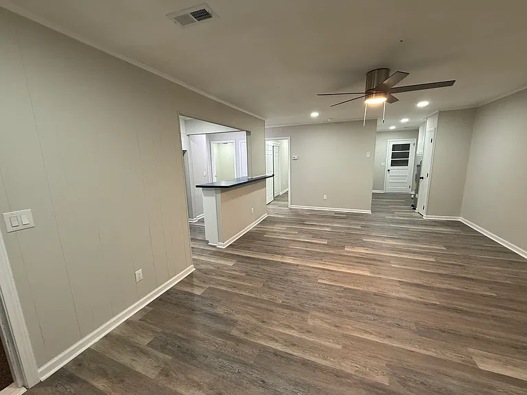 125 Heath St #127 — Photo 40
