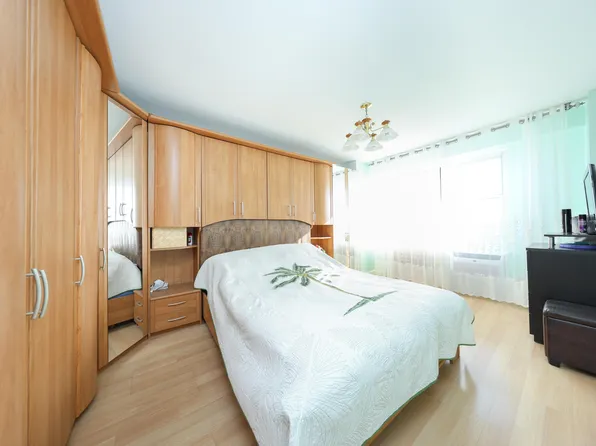 2475 West 16th Street image 15 of 18