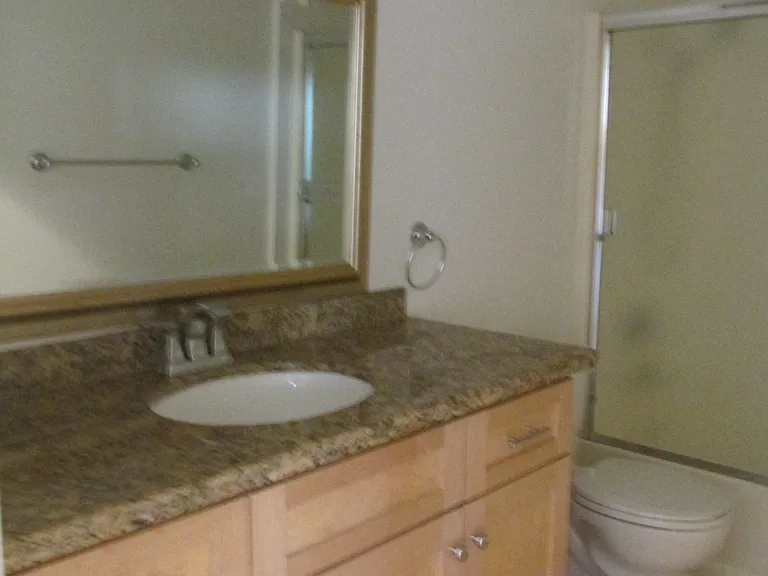 570 Peach St #26 — Photo 19