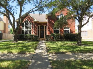 2302 Plantation Bend Dr, Sugar Land, TX 77478