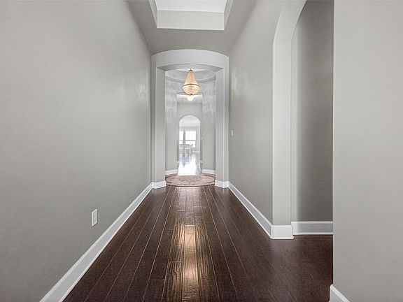 2nd image of 4017 Benetton Way
