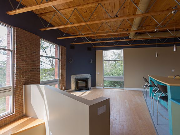 4th image of 1344 Pollard Valley Dr