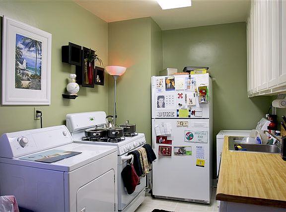 5th image of 768 Rosecrans Ave