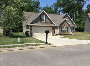 3074 Pin Oaks Cir NE, Cleveland, TN 37323
