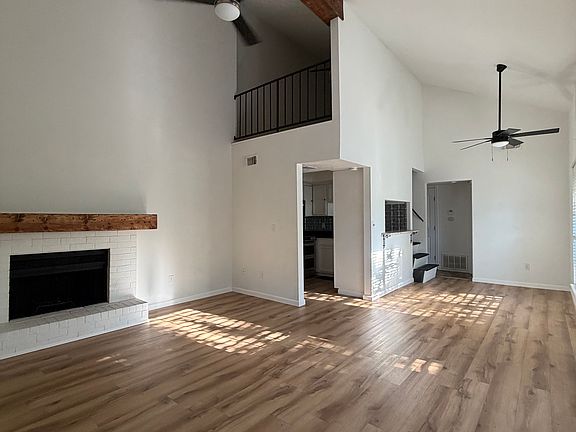 5th image of 11525 N Meridian Ave APT 216