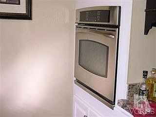 3rd image of 243 Sandberg St