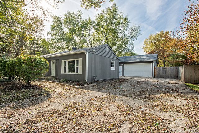 1st image of 3222 N Ellen Dr