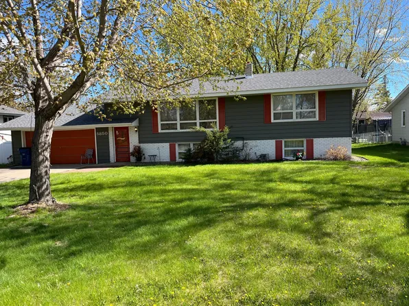 5850 Rolling Ridge Rd, Saint Cloud, MN 56303