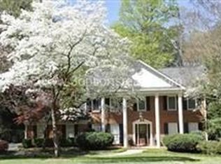 11140 Willow Wood Dr, Roswell, GA 30075