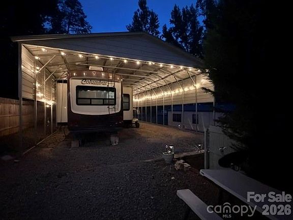 2nd image of 114 Redwood Trl