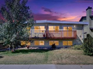 2606 S 14th Ave SE, Calgary, AB T2A 0J6