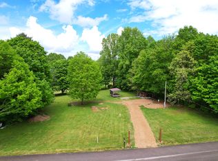 1335 Poodle Doo Rd, Liberty, KY 42539