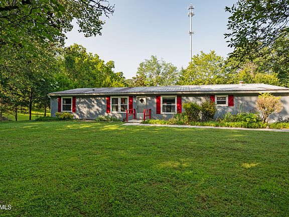 2nd image of 2118 Franklin Ln