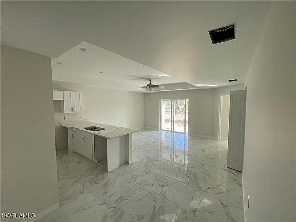 3rd image of 4605/4607 14th St SW