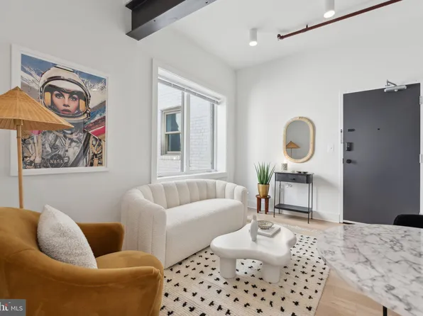 901 King St, Alexandria, VA