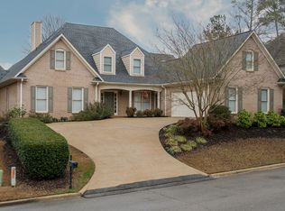 1056 Southlake Cv, Birmingham, AL 35244