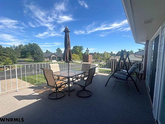 4th image of 5516 Oriole Dr