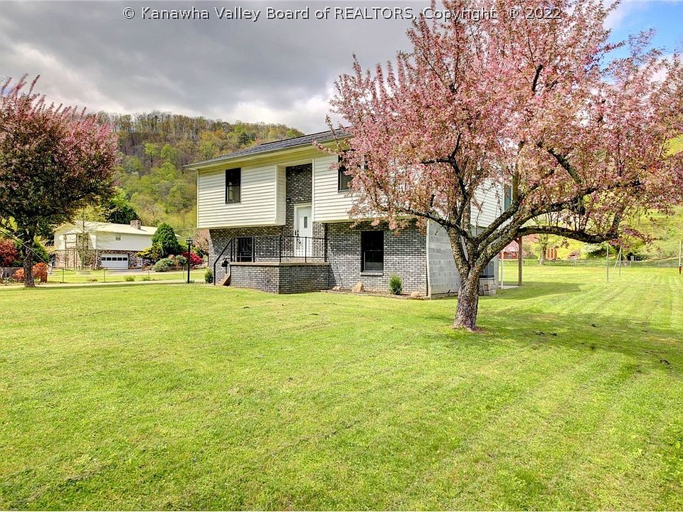 1st image of 36 Kindeal Dr