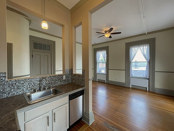 Living Room & Kitchen
