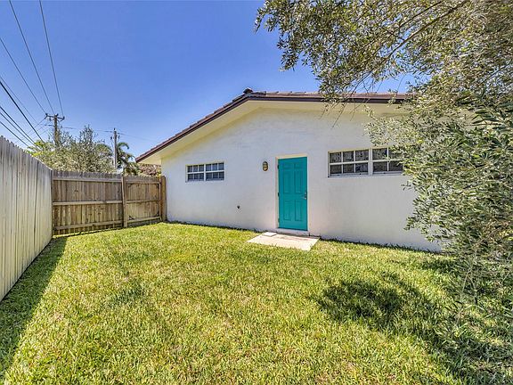 5th image of 3213 Dover Road