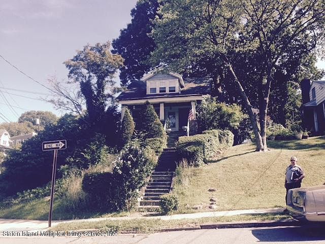1st image of 290 Stanley Ave
