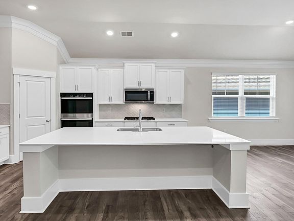 6th image of this home