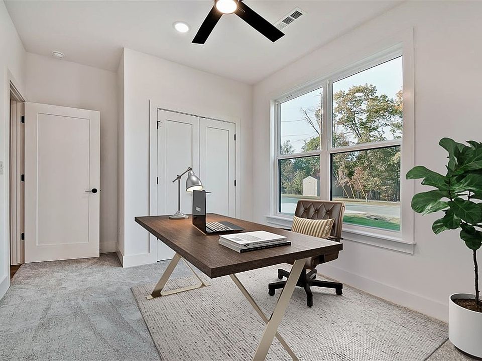 2nd image of 26 Dunbarton Dr