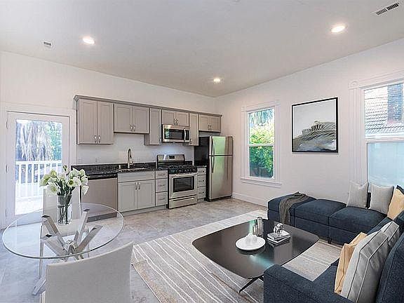 2nd image of 2123 3rd St Unit B