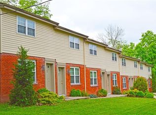 65 Arnold St, Washington, PA 15301