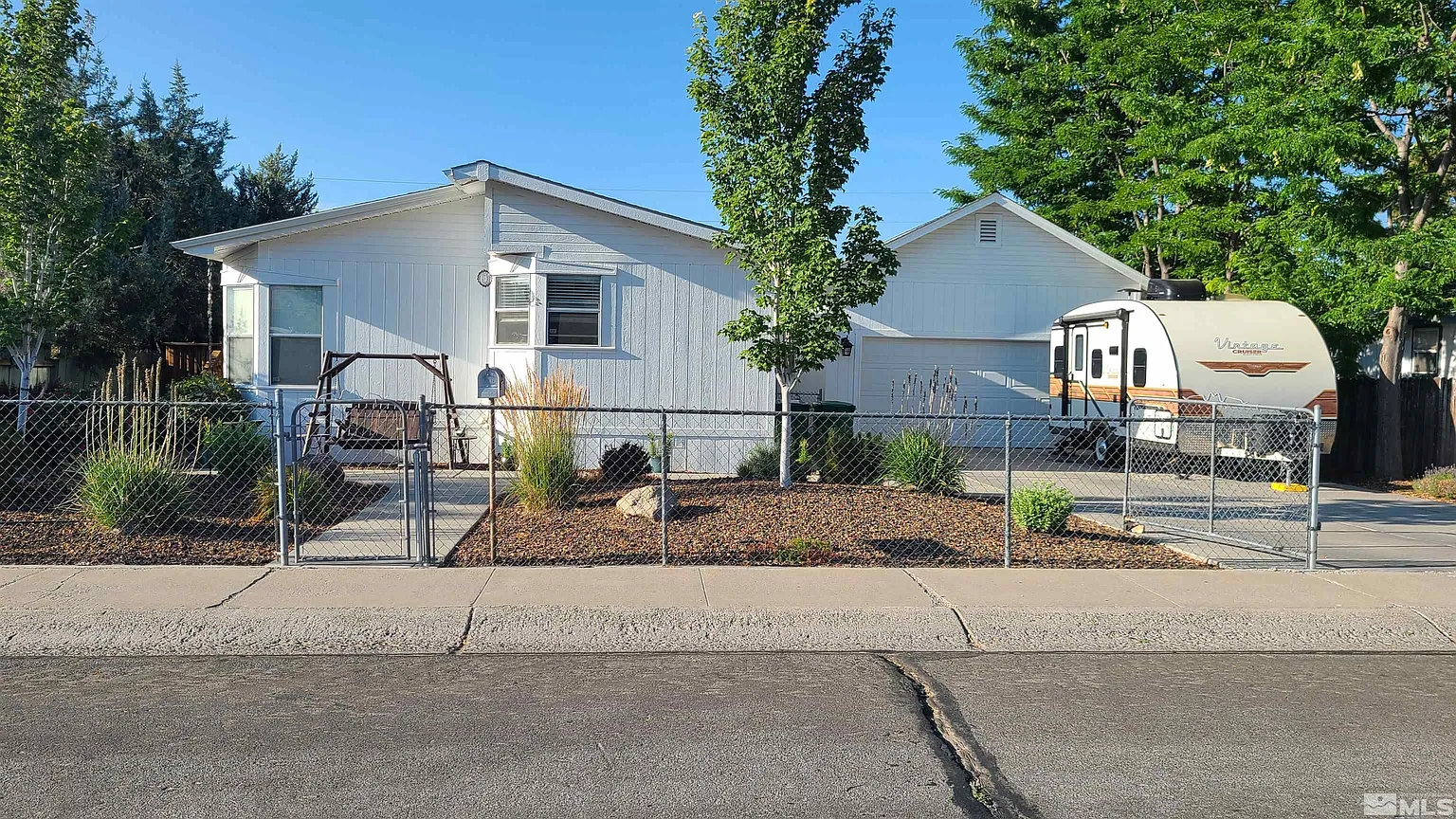 3229 Sherman Ln photo 1