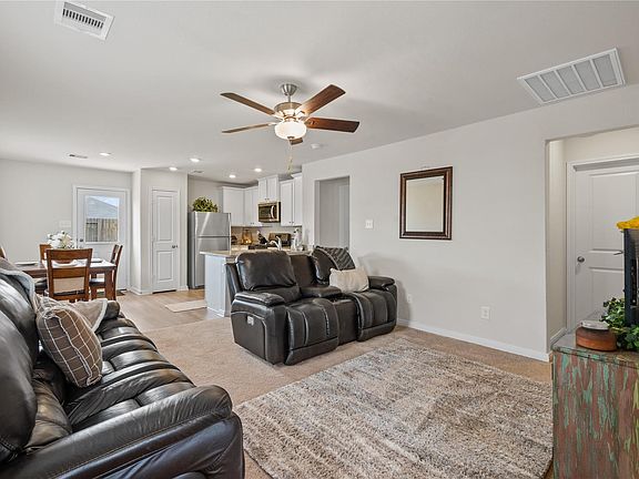 3rd image of 16318 Sweet Grove Dr