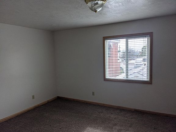 5th image of 118 E Forest St APT 2