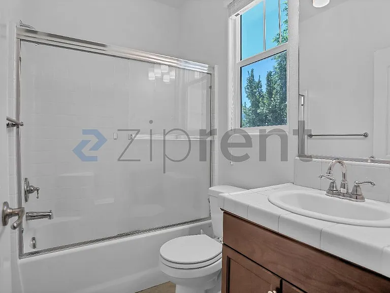 6314 W Donner Ave — Photo 23
