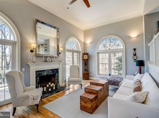 3918 Highwood Ct NW, Washington, DC 20007