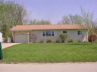 735 Progress Ave, Waterloo, IA 50701