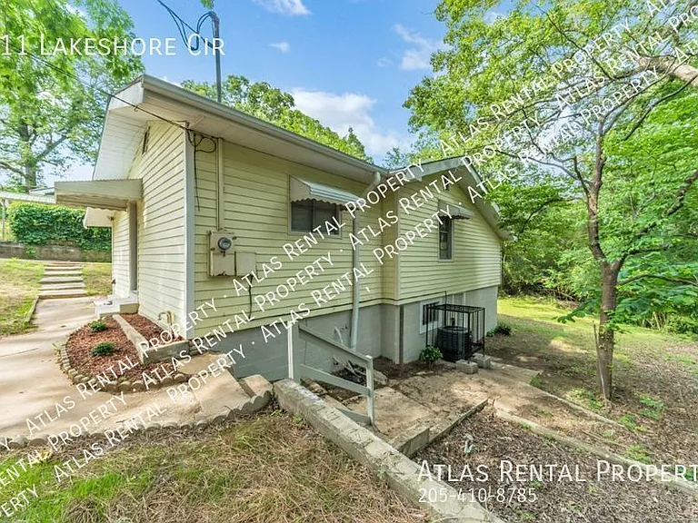 211 Lakeshore Cir — Photo 5