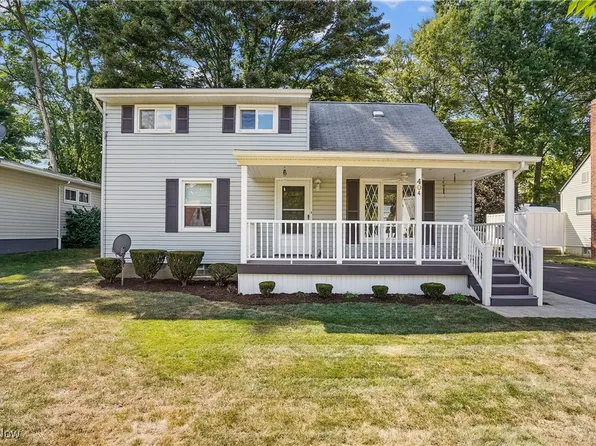 404 Rutland St, Akron, OH 44305