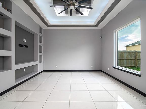 5th image of 441 Manshir Cir