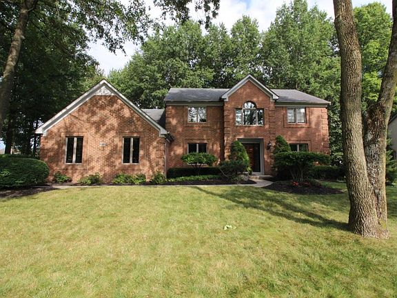2nd image of 6185 Sugar Maple Dr