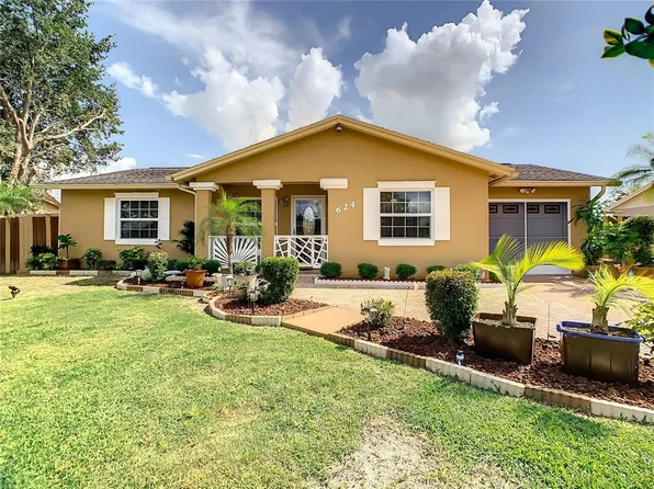 624 Royal Palm Dr, Kissimmee, FL 34743