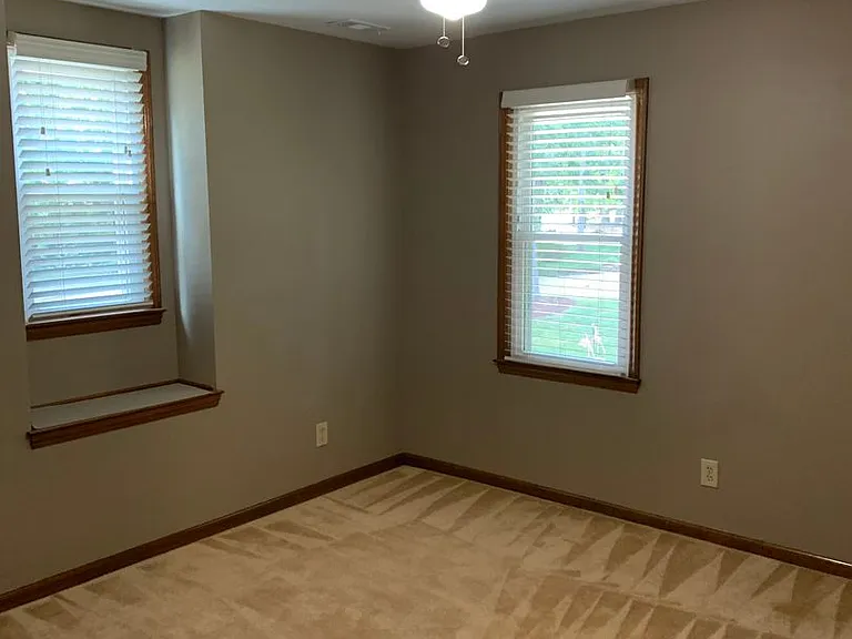 2625 Sawmill Rd — Photo 7