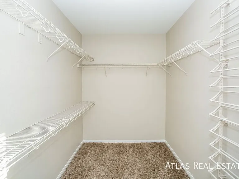 7630 Riva Ridge St — Photo 11